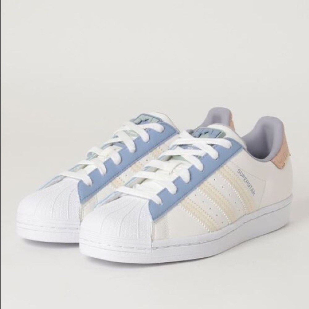ADIDAS SUPERSTAR SHOES